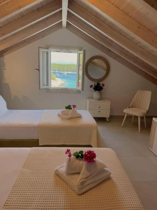 Paradise House Apart3, 5Min Walking Distance To Fiskardo Center Exterior photo