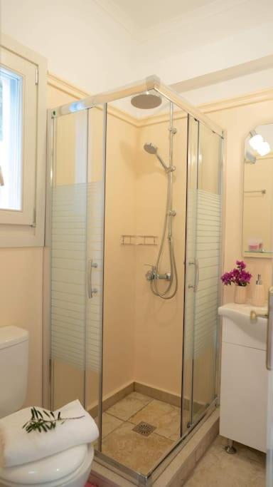 Paradise House Apart3, 5Min Walking Distance To Fiskardo Center Exterior photo