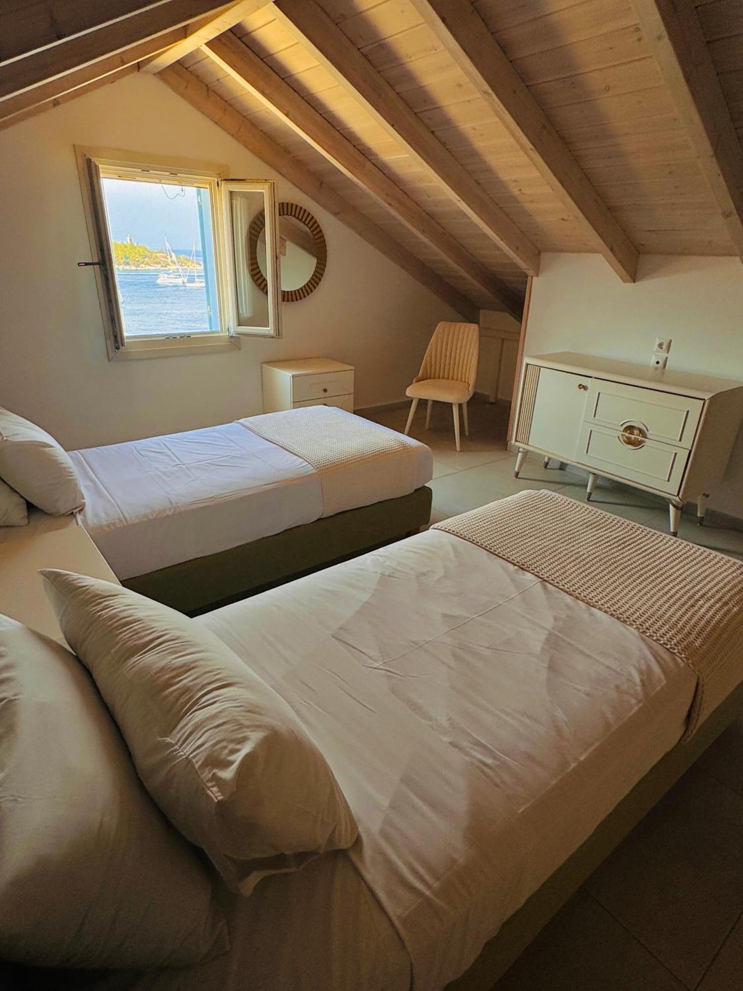 Paradise House Apart3, 5Min Walking Distance To Fiskardo Center Exterior photo